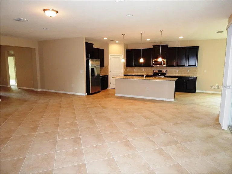 15302 Las Olas Pl — Photo 6