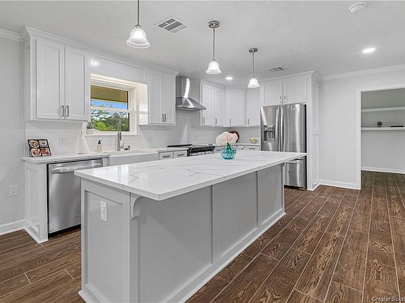 4th image of 1488 White Acres Dr