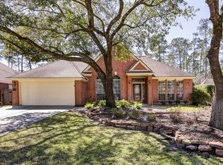 53 E Sunny Slope Cir, Spring, TX 77381