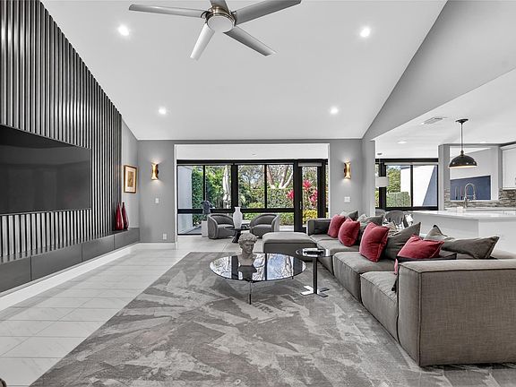 5th image of 19480 Sawgrass Drive #1703