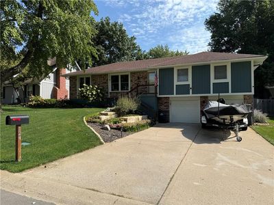 124 SW 27th St, Blue Springs, MO, 64015