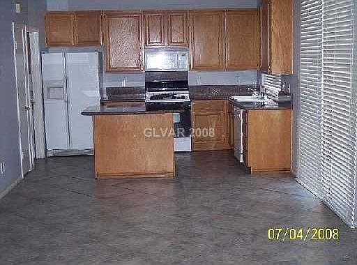 2nd image of 10625 Turquoise Valley Dr