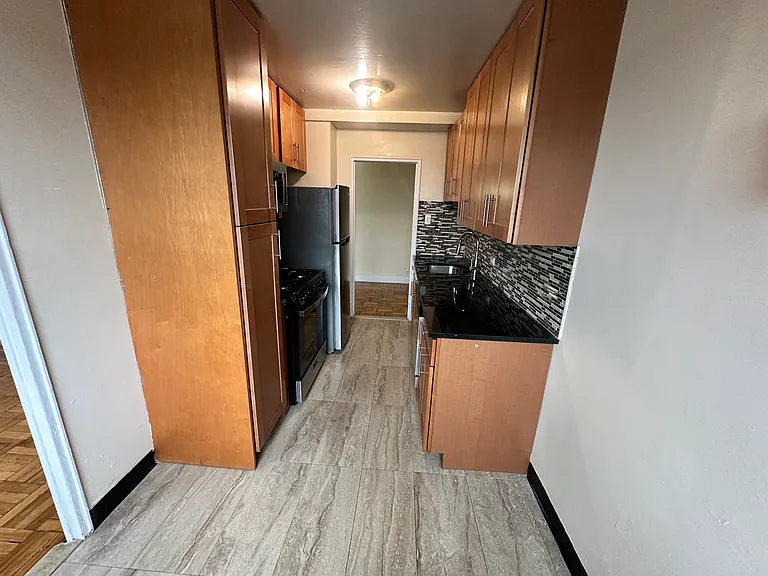 192-15 E 67th Ave #3B — Photo 4