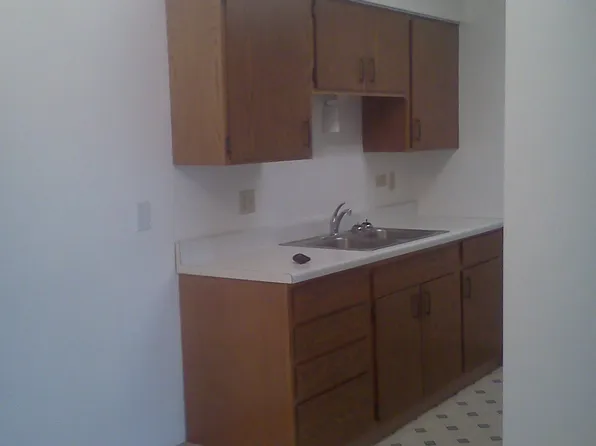1910 N Jefferson - 9, 1910 N Jefferson St, New Ulm, MN 56073