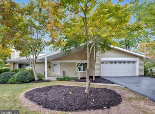 7809 Mulberry Bottom Ln, Springfield, VA 22153