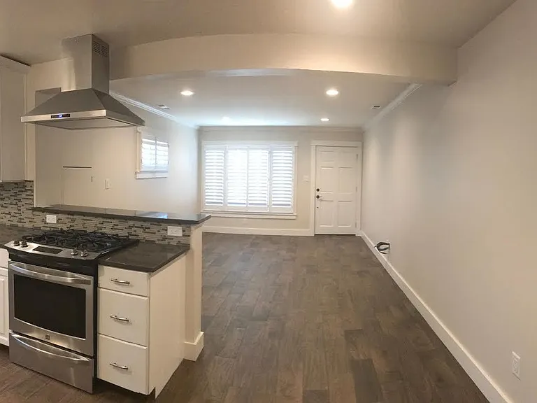 2295 York St — Photo 10
