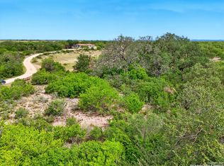 344 E CR 341, Knippa, TX 78801