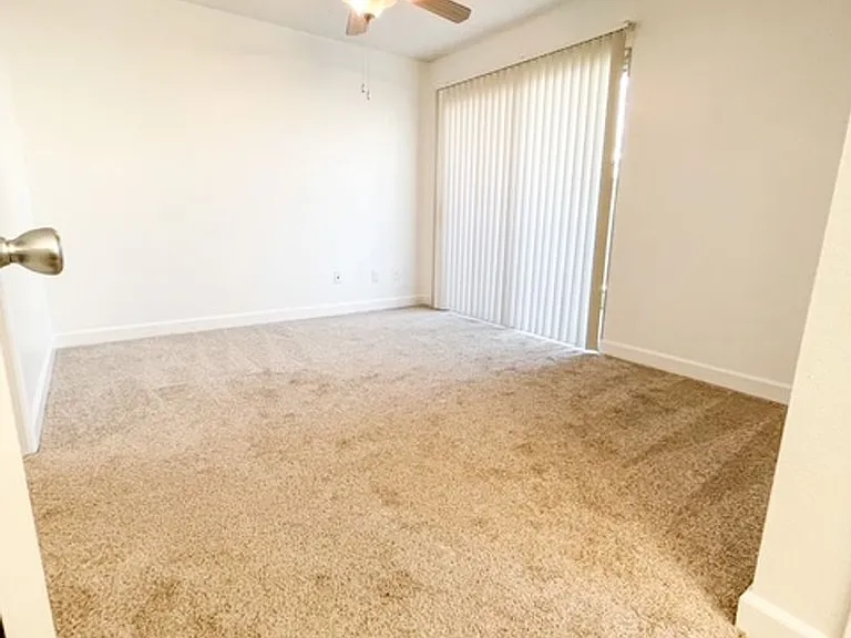 Jackson Park Place — Photo 120