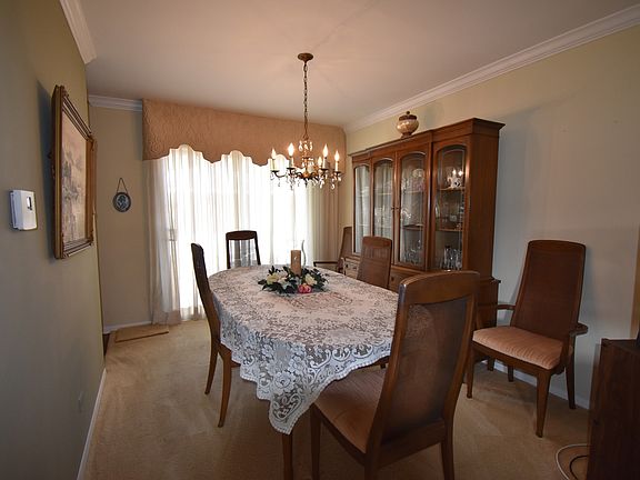 5th image of 80 Jeffery Ln