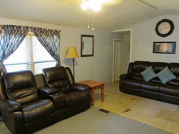 Vaulted ceiling with lots of windows for great natural lighting.