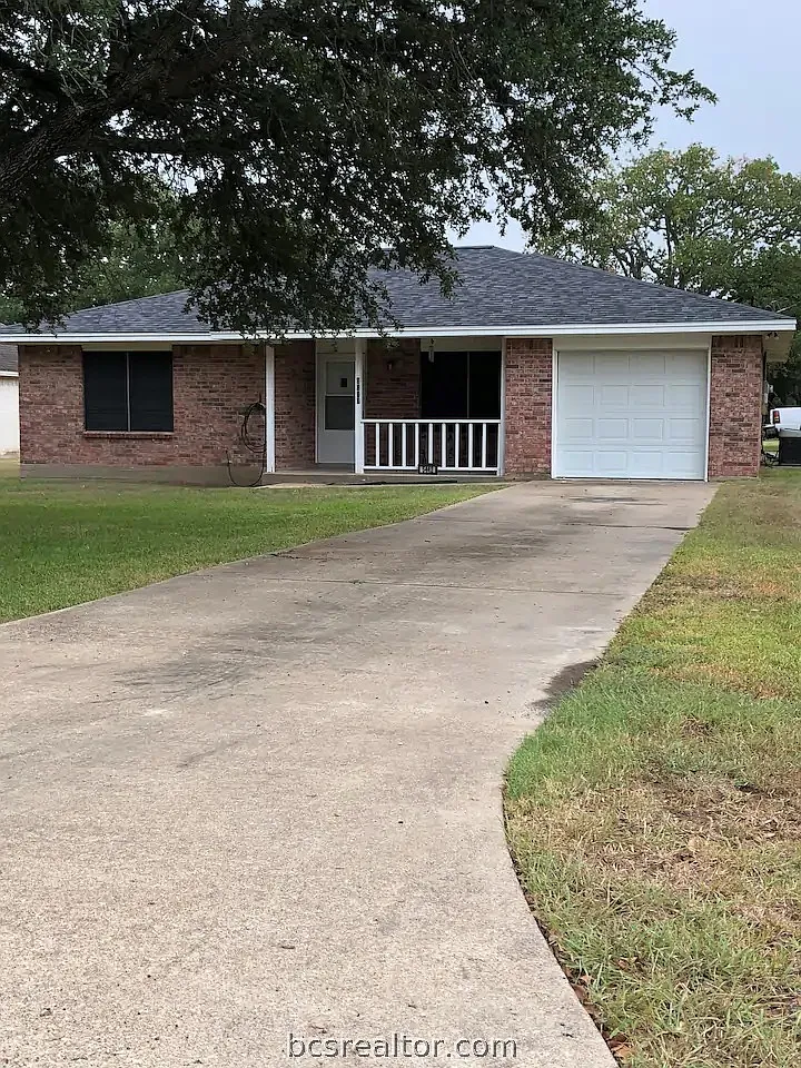2 bed, 1223 sqft, $1,550 — Photo 1