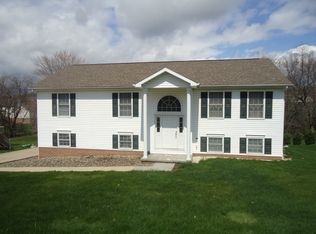 115 Covington Drive, Butler, PA