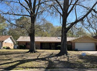 6034 Ferncreek Dr, Jackson, MS 39211