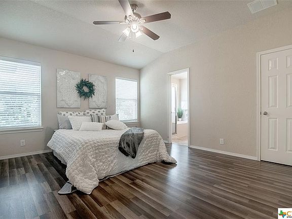 2nd image of 2418 Duval Dr
