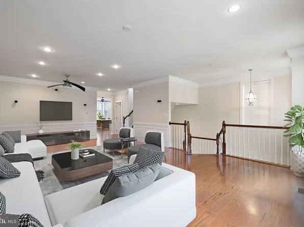 202 Jackdaw Aly, Media, PA 19063