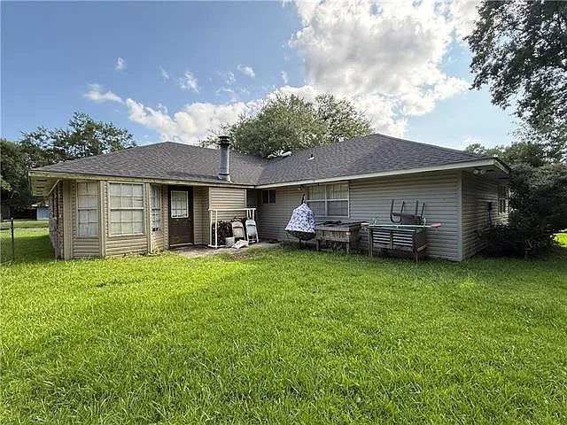 214 Darwin Dr — Photo 32
