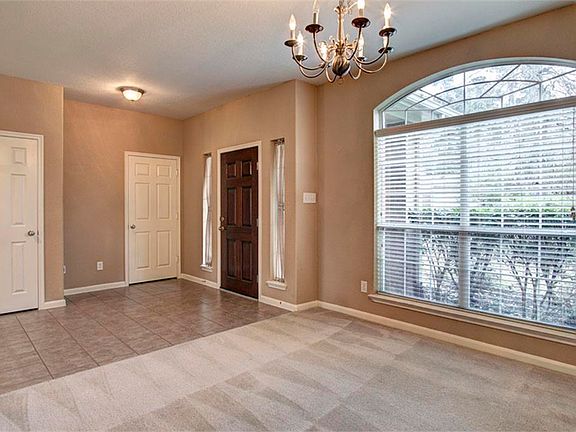 5th image of 67 Bryce Branch Cir