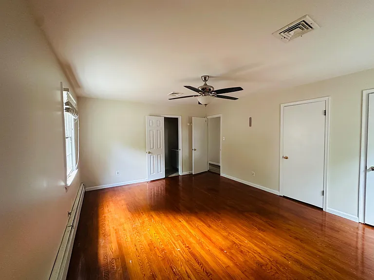 39534 Potomac Ave — Photo 8