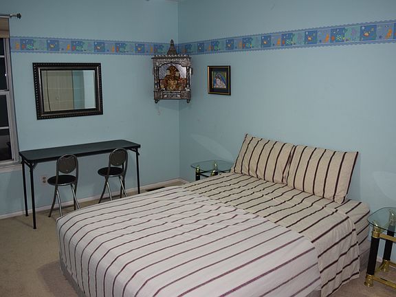 3rd image of 151 Nantwich Ct