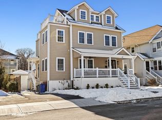 87 Thornton St, Quincy, MA 02170