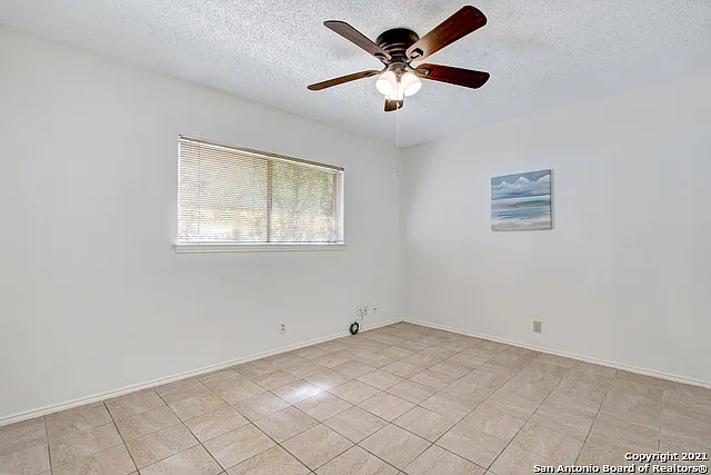5538 Timber Cyn — Photo 21