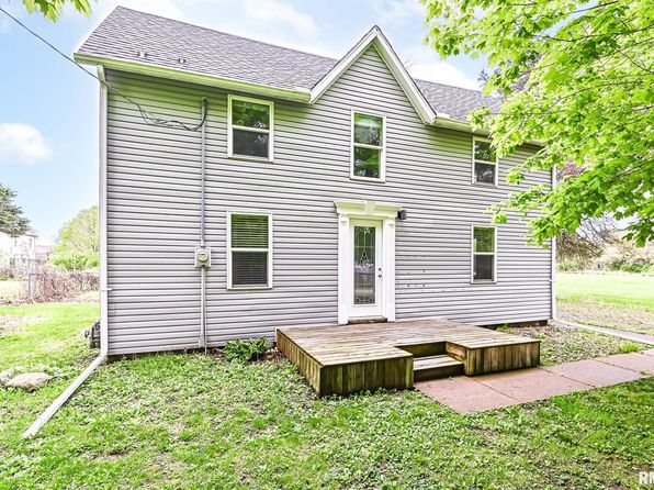 114 Detweiller St, Congerville, IL 61729