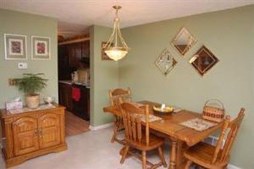 4th image of 466 Dartmouth Cir