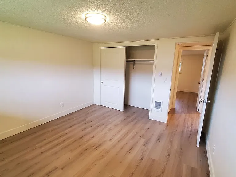 15358 NE Dopp Rd — Photo 6