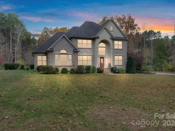 7381 Bay Cove Ct, Denver, NC 28037