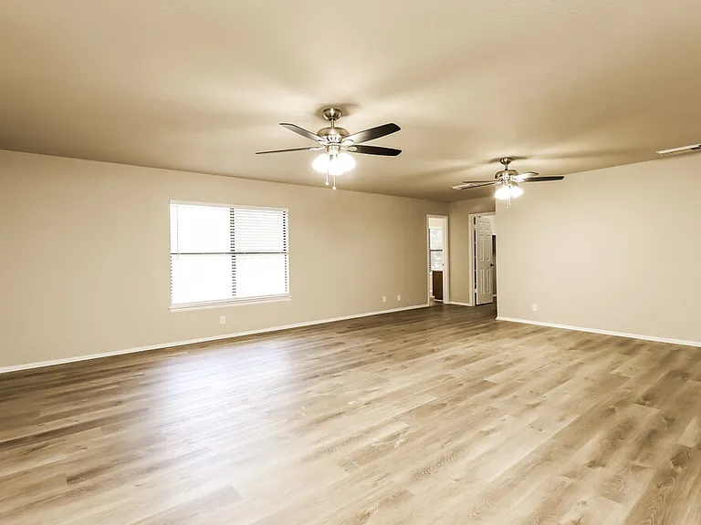 10420 Arbor Blf — Photo 7