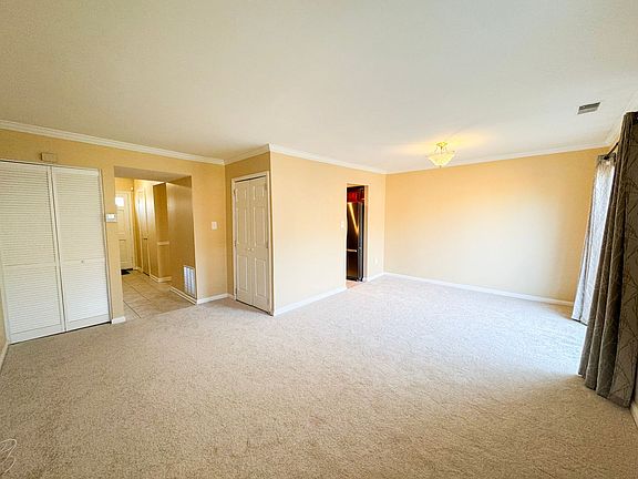 3rd image of 6646 Deer Gap Ct