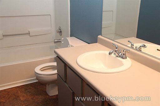 4th image of 13216 NE Salmon Creek Ave Unit 4K