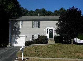 18 Moss Ln, Coventry, RI 02816
