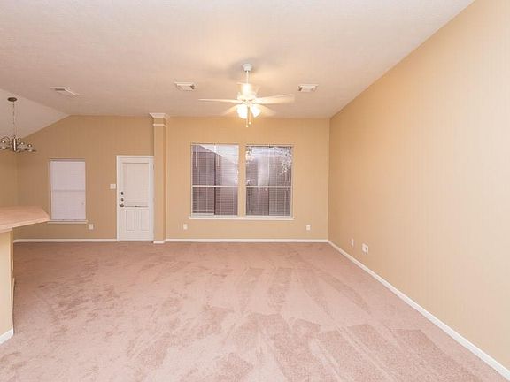 3rd image of 18830 Cluster Oaks Dr