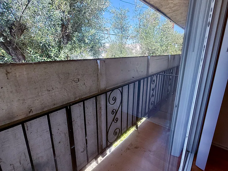 7410 Kester Ave #202 — Photo 15
