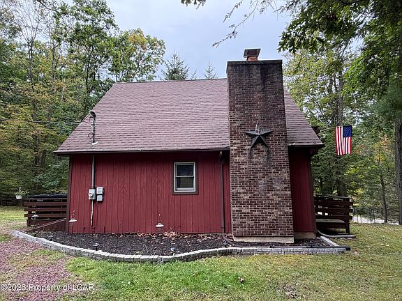 3rd image of 174 Grouse Ridge Ln