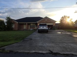912 April Ln, Beebe, AR 72012