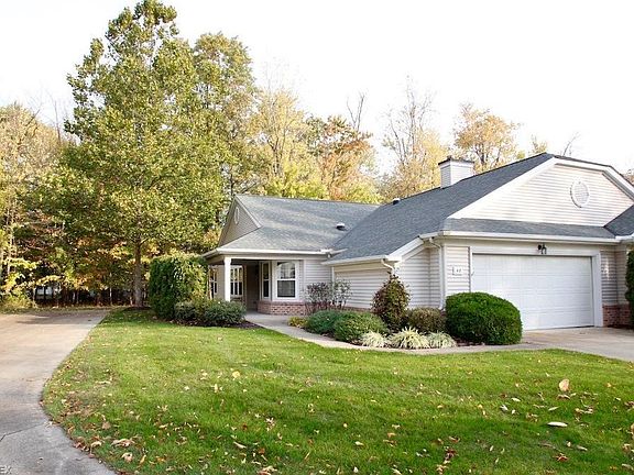 2nd image of 48 Community Dr