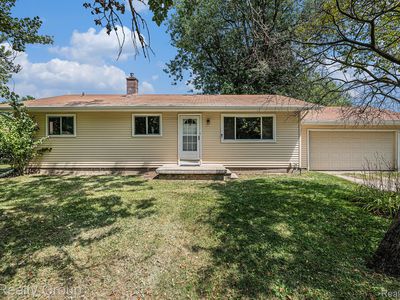 49100 Paul Dr, Chesterfield, MI, 48051