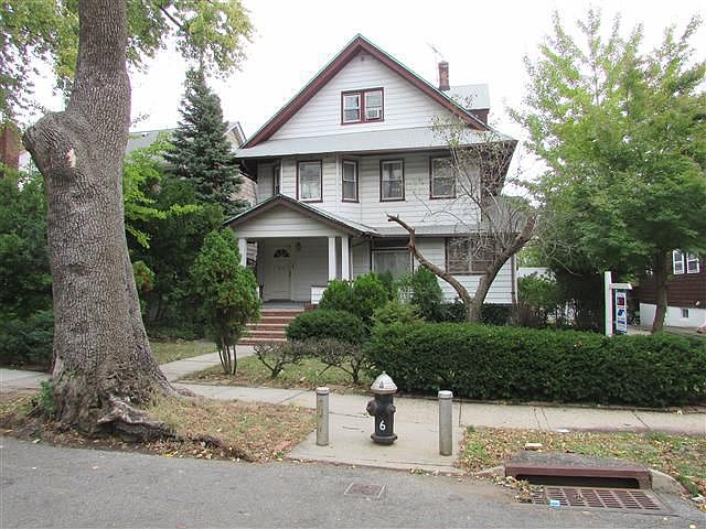 1st image of 8427 116th St #1
