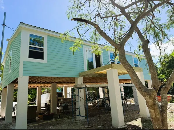 1450 52nd St, Marathon, FL 33050