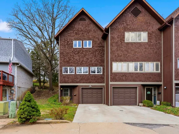 701 Timberwick Pl, Manhattan, KS 66503