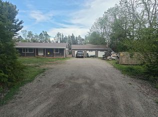 5523 Lake Pleasant Rd S, Osseo, MI 49266