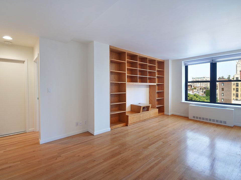1st image of 201 W 74th St APT 9D