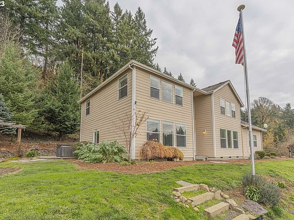 5th image of 161 Columbia View Dr