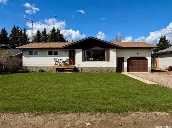 111 Graham PLACE, Medstead, SK S0M 1W0