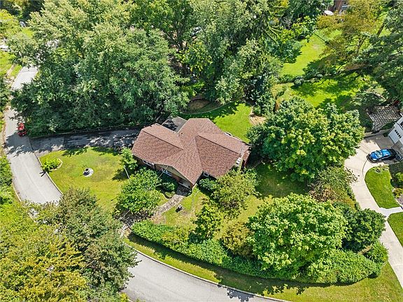 5th image of 34 Woodside Rd