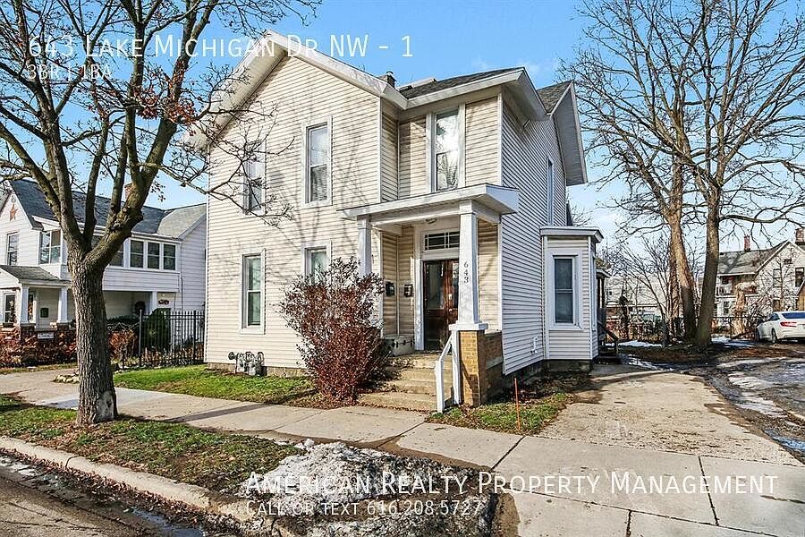 1st image of 643 Lake Michigan Dr NW #1