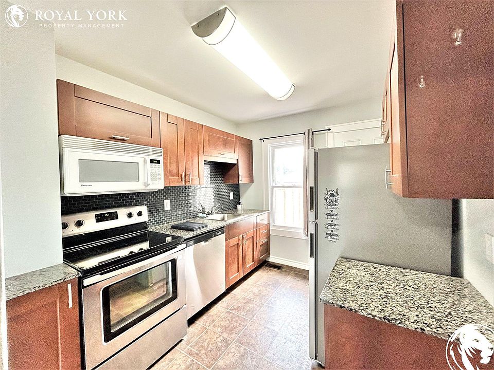 1st image of 2289 Louis Ave