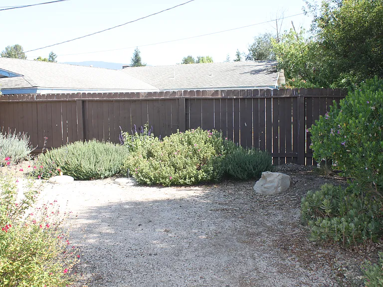 3610 Cerrito St — Photo 69